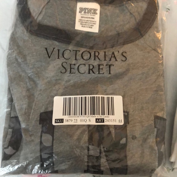 PINK by Victoria's Secret Camo Tshirt - Picture 4 of 4